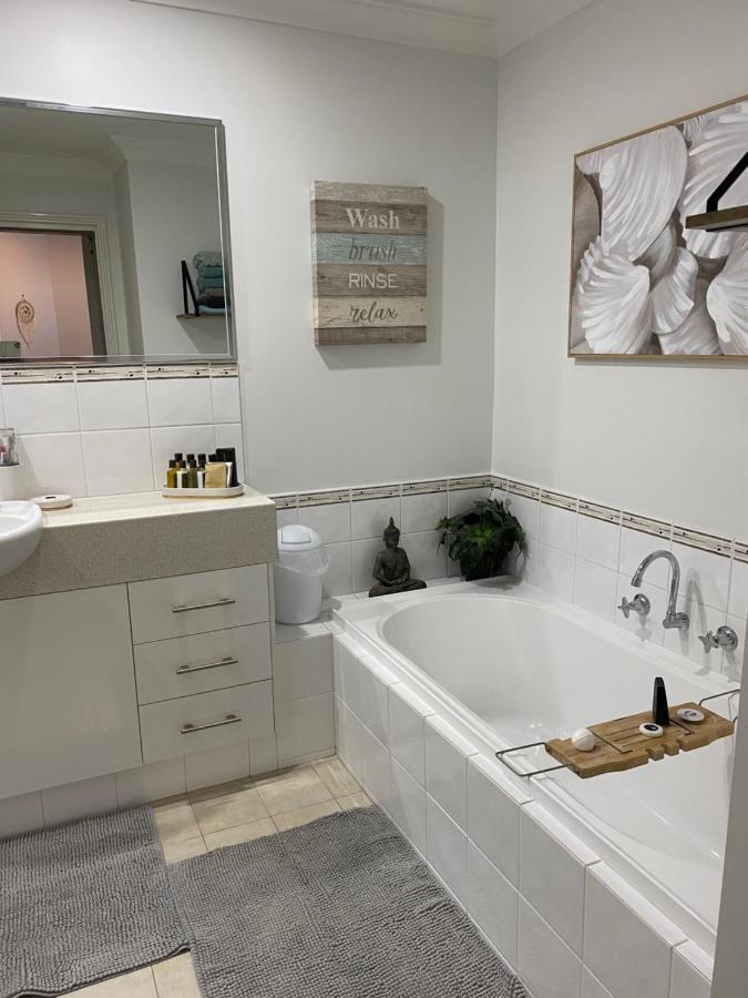 The Hutt On Mandurah Marinaアパートメント エクステリア 写真