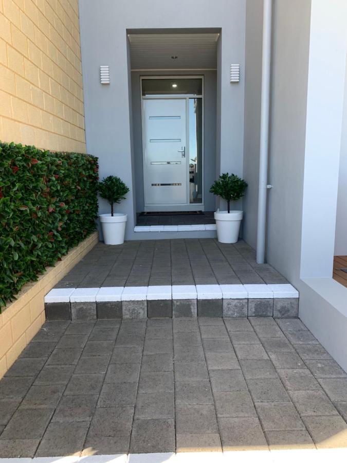 The Hutt On Mandurah Marinaアパートメント エクステリア 写真